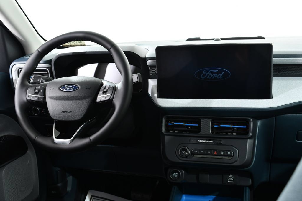 New 2026 Ford Maverick XLT w/ Equipment Group 301A AWD/4WD image 8