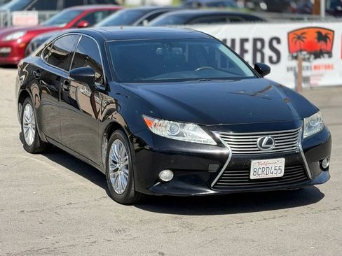 Used 2014 Lexus ES 350 w/ Premium Package image 2