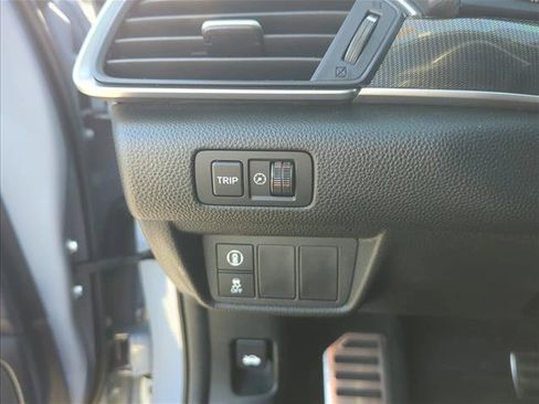 Used 2022 Honda Accord Sport image 13