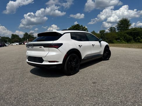 New 2025 Chevrolet Equinox EV RS image 7