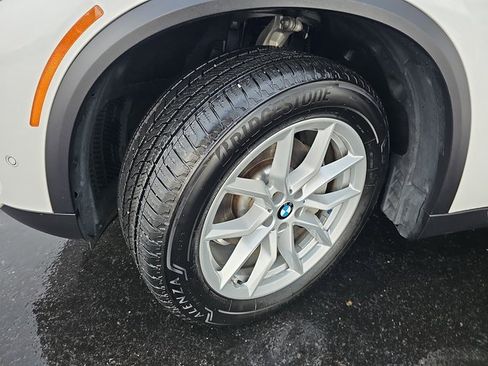 Used 2023 BMW X5 xDrive40i w/ Climate Comfort Package image 33