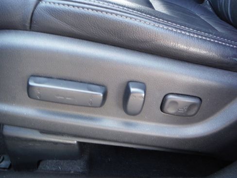 Used 2014 Honda CR-V EX-L image 17