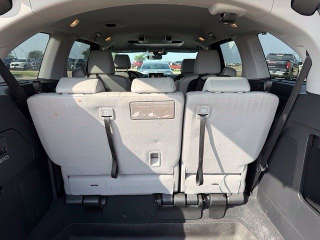 Used 2019 Honda Odyssey Elite image 10