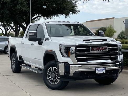 Used 2024 GMC Sierra 2500 SLT w/ Texas SLT Premium Package AWD/4WD image 2