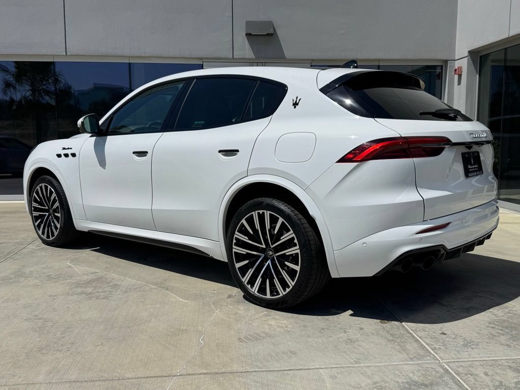 Used 2025 Maserati Grecale Folgore AWD/4WD image 6