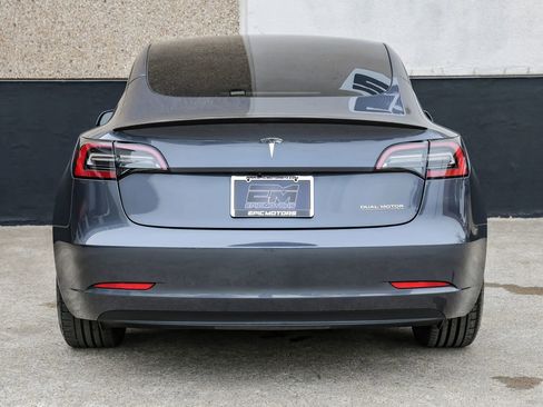 Used 2023 Tesla Model 3 Performance image 12