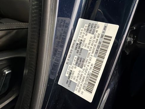 Used 2025 MAZDA CX-5 Signature image 38