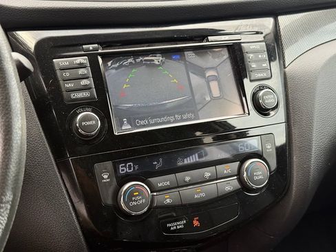 Used 2015 Nissan Rogue SL w/ SL Premium Package AWD/4WD image 14