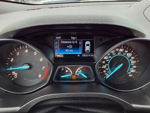 Used 2016 Ford Escape SE image 18