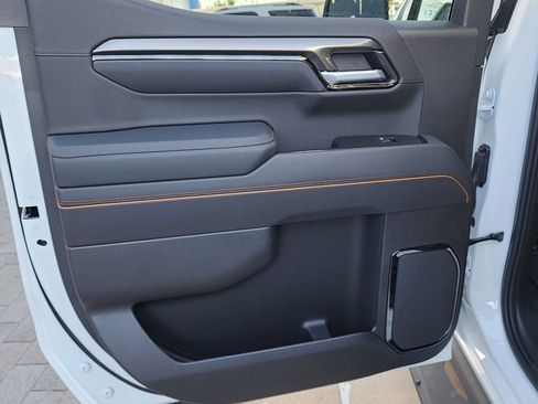 New 2026 GMC Sierra 1500 AT4 w/ AT4 Premium Package image 42