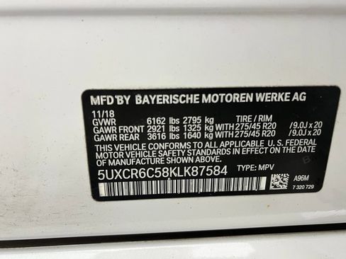 Used 2019 BMW X5 xDrive40i w/ M Sport Package image 23