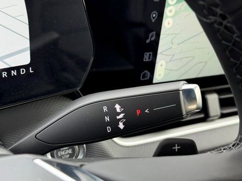 New 2026 Chevrolet Equinox LT w/ Convenience Package II image 26