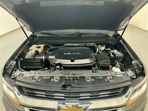 Used 2018 Chevrolet Colorado LT image 23