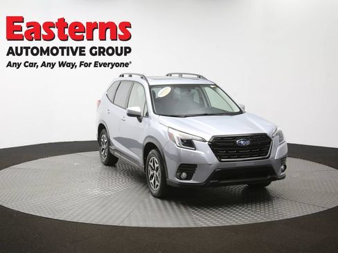 Used 2023 Subaru Forester Premium AWD/4WD image 54