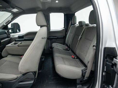 Used 2017 Ford F350 XL image 24