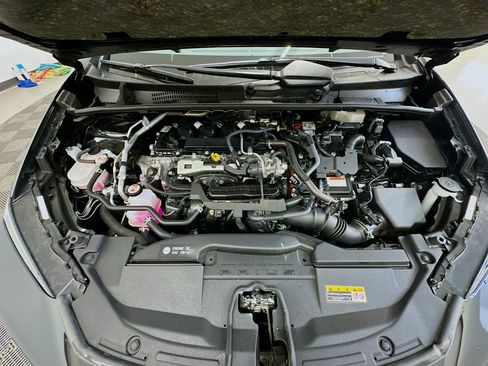 Used 2024 Toyota Prius LE image 34