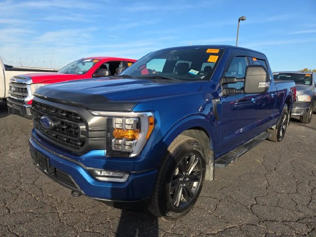Used 2022 Ford F150 XLT w/ Equipment Group 302A High AWD/4WD image 3