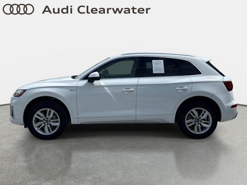 Certified 2024 Audi Q5 2.0T Premium AWD/4WD image 2