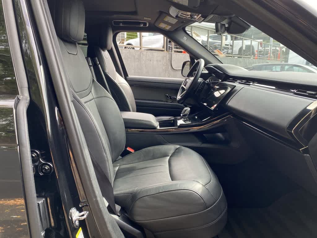 Used 2024 Land Rover Range Rover Sport Dynamic SE AWD/4WD image 19