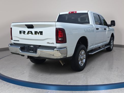 Used 2025 RAM 2500 Big Horn AWD/4WD image 6