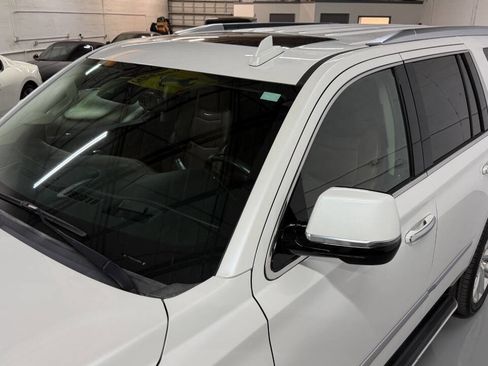 Used 2020 Cadillac Escalade Luxury image 20