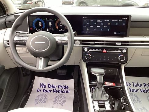 New 2026 Hyundai Tucson SEL image 32