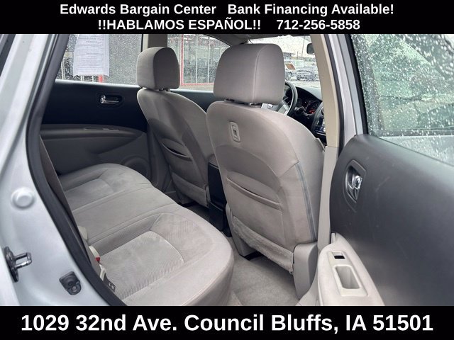 Used 2014 Nissan Rogue S AWD/4WD image 9