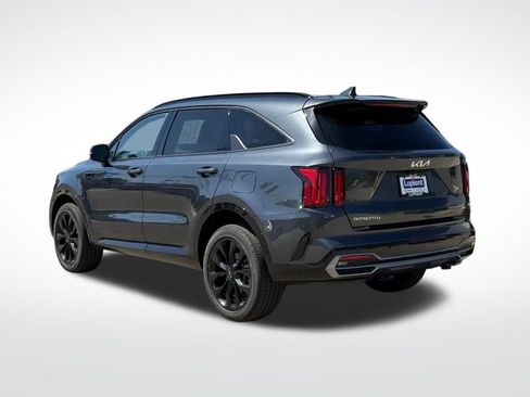 Used 2023 Kia Sorento SX AWD/4WD image 7