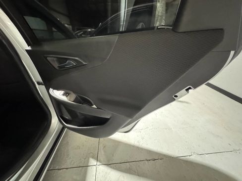 Used 2020 Chevrolet Malibu LS image 23