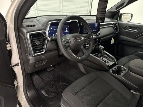 New 2026 GMC Canyon Elevation w/ Convenience Package image 10