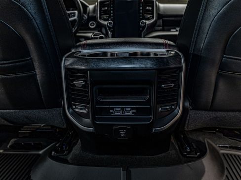 Used 2021 RAM 1500 Big Horn AWD/4WD image 23