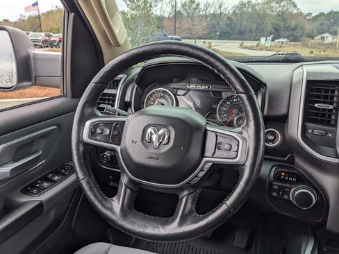 Used 2020 RAM 1500 Big Horn image 23