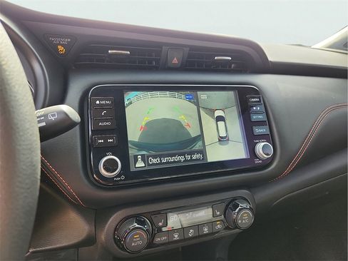 Used 2023 Nissan Kicks SR w/ SR Premium Package image 23