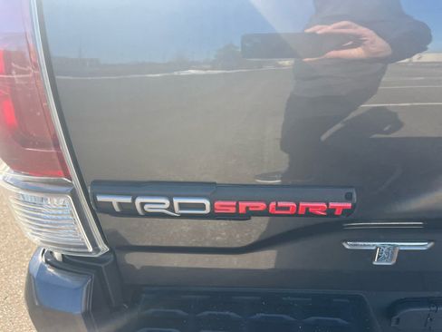 Certified 2021 Toyota Tacoma TRD Sport image 7
