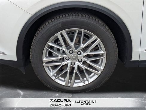 Used 2023 Acura MDX SH-AWD w/ Advance Package image 33