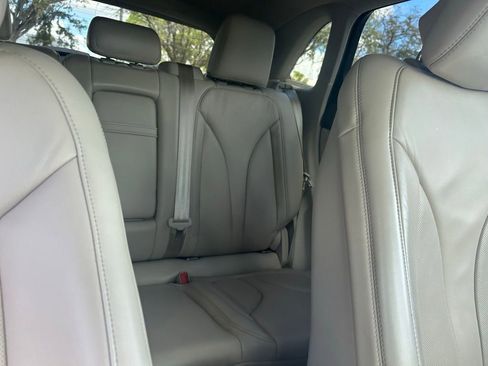 Used 2019 Lincoln MKC Select w/ Select Plus Package image 34