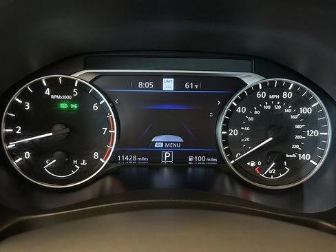 Used 2024 Nissan Altima 2.5 SL AWD/4WD image 10