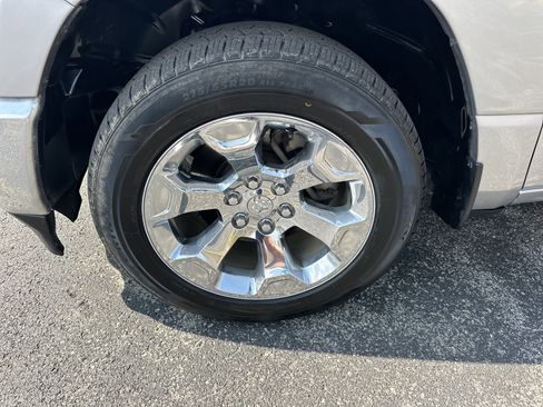 Used 2021 RAM 1500 Big Horn image 7