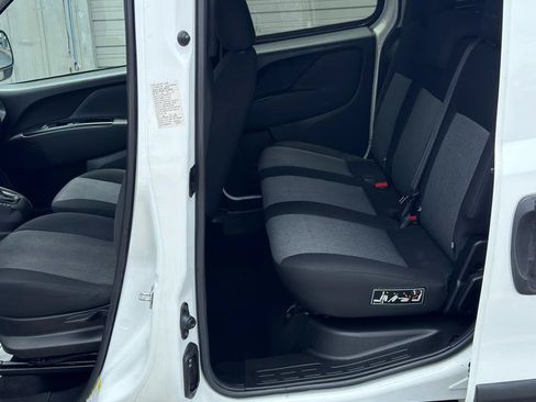 Used 2017 RAM ProMaster City Tradesman SLT w/ Rear Back-up Camera Group FWD image 11