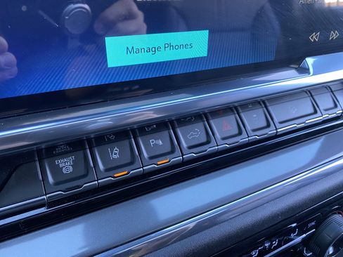 Used 2024 Chevrolet Silverado 2500 High Country w/ High Country Premium Package image 29