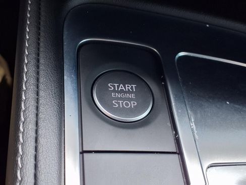 Used 2025 INFINITI QX60 Luxe w/ Black Edition image 9