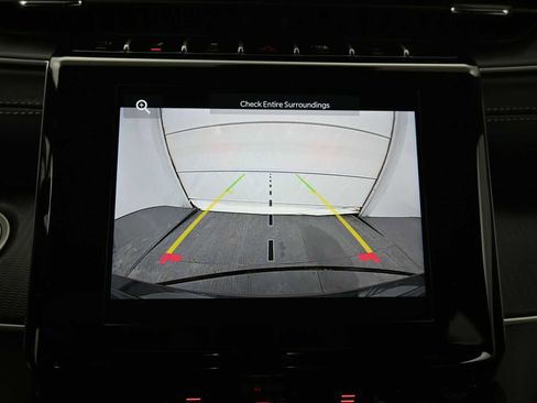 New 2025 Jeep Grand Cherokee Laredo X w/ Luxury Tech Group I image 8