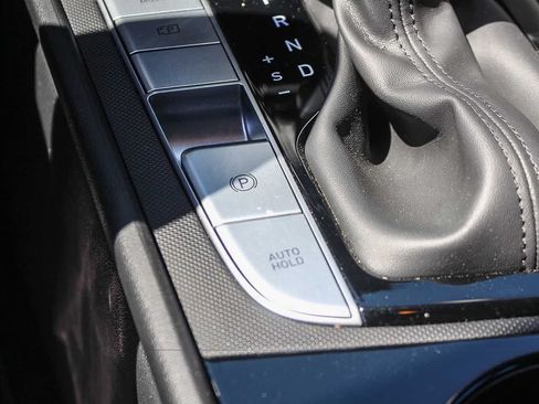 Certified 2023 Hyundai Elantra SEL w/ Convenience Package FWD image 30