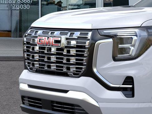New 2026 GMC Terrain Denali AWD/4WD image 13
