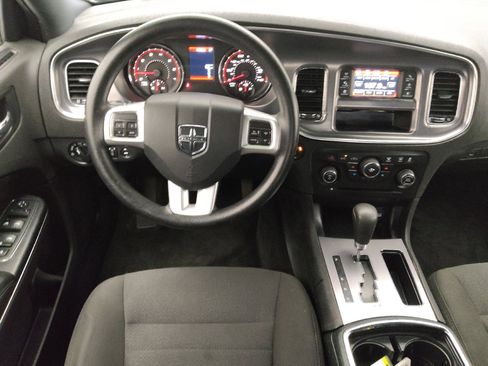 Used 2014 Dodge Charger SE w/ Sport Appearance Group RWD image 22