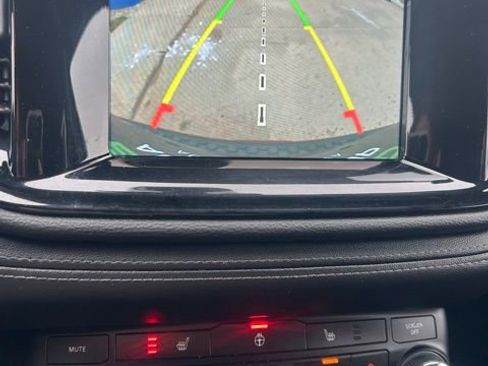 Used 2024 Dodge Durango SXT w/ SXT Blacktop Group image 6