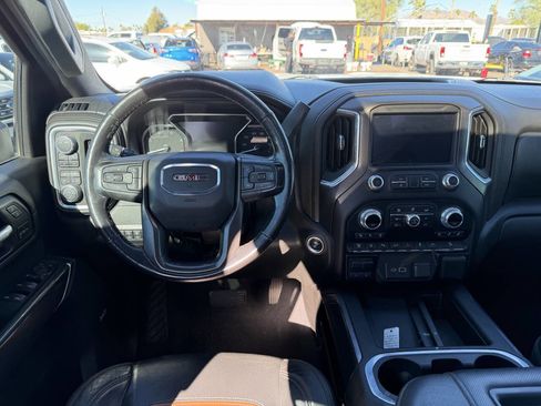 Used 2021 GMC Sierra 2500 AT4 w/ AT4 Premium Plus Package image 23