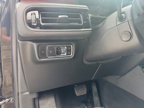 Used 2023 Lincoln Aviator Reserve w/ Equipment Group 201A AWD/4WD image 15