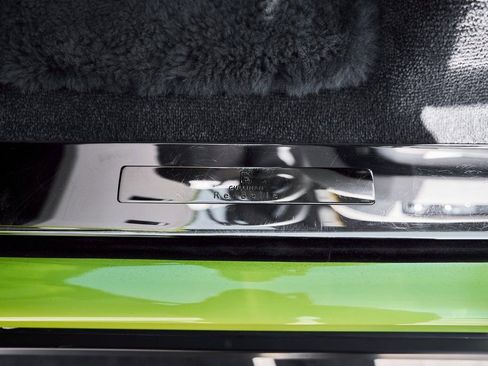 Used 2024 Rolls-Royce Cullinan AWD/4WD image 47