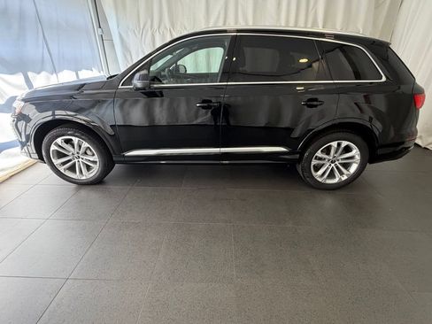 Used 2025 Audi Q7 3.0T Premium Plus w/ Premium Plus Package AWD/4WD image 2